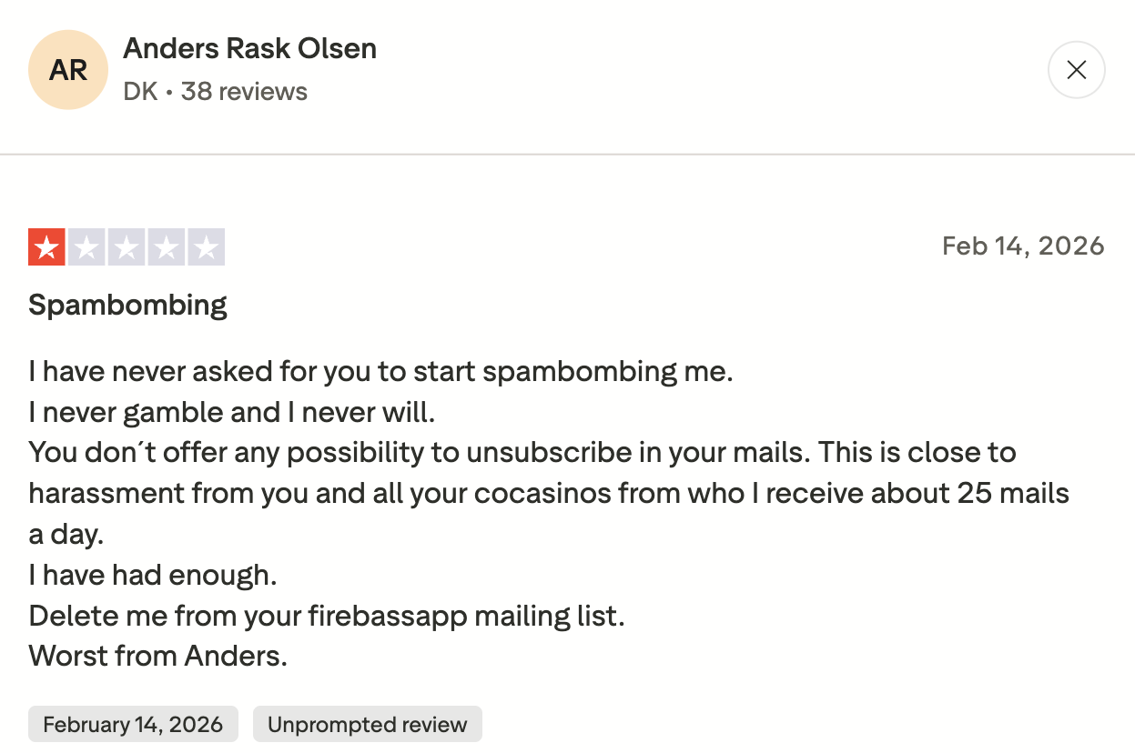 Recensione negativa Trustpilot Spinogambino problema spam email